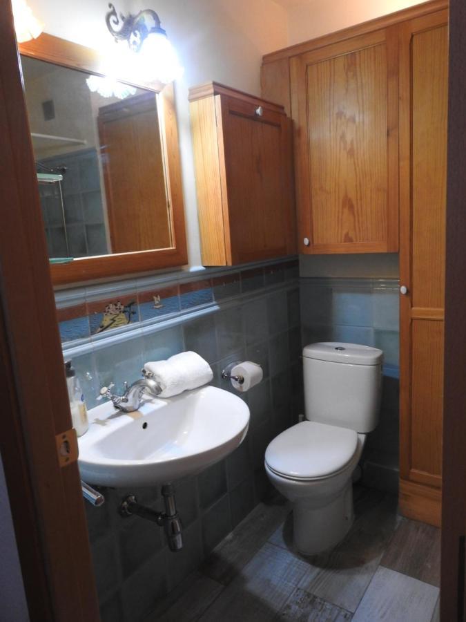 Atic Gaudi-Gracia Apartment Barcelona Bagian luar foto