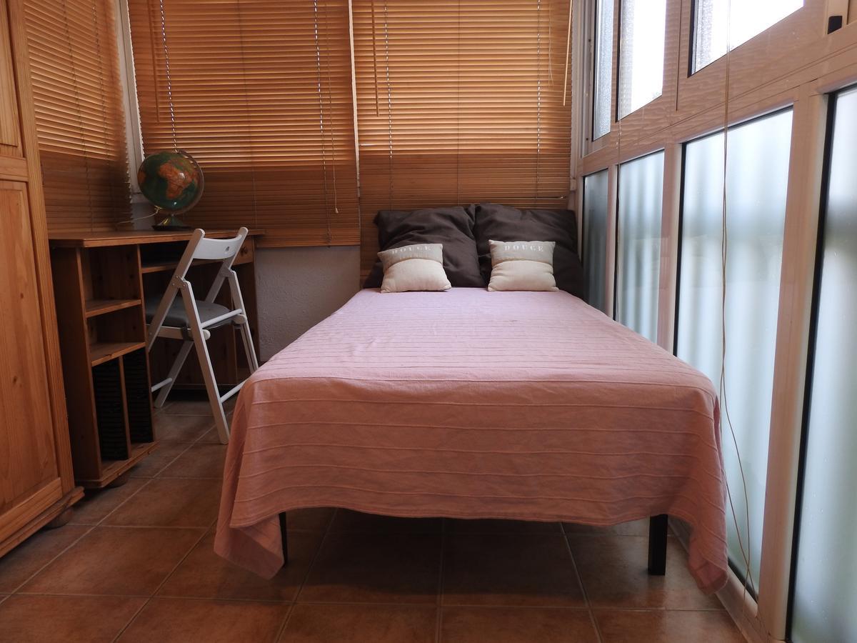 Atic Gaudi-Gracia Apartment Barcelona Bagian luar foto