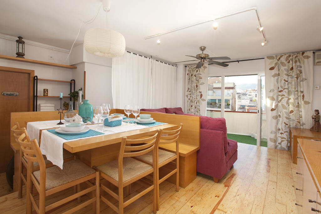 Atic Gaudi-Gracia Apartment Barcelona Bagian luar foto